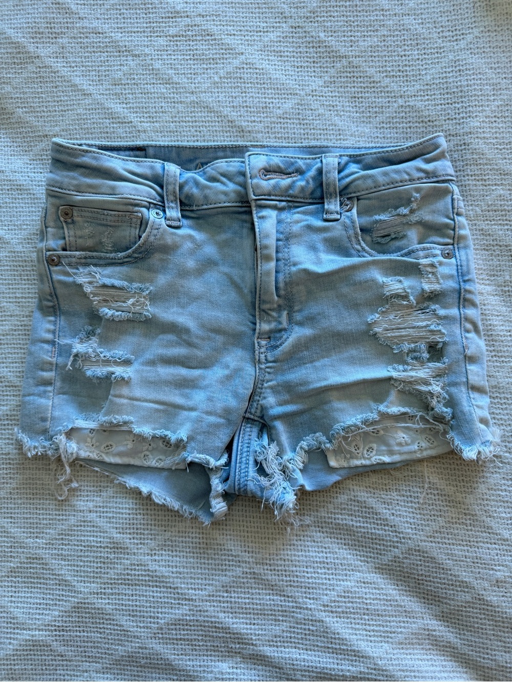 American Eagle Next Level Stretch Distressed Jean Shorts in Blue Size 2